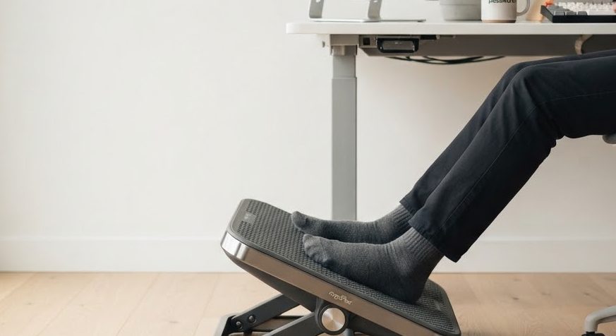 Ergo Footrest — detail view